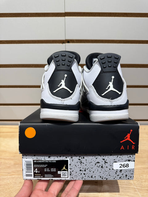 Jordan 4 Retro Military Black (GS) Sz 4M