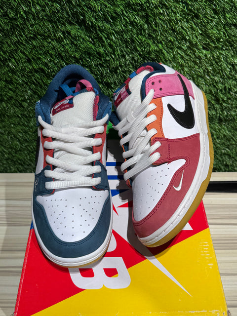 Nike SB Dunk Low Pro QS Parra (Friends & Family) (2021) Sz 10