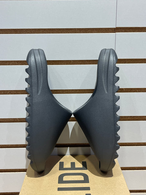 adidas Yeezy Slide Onyx Sz 10
