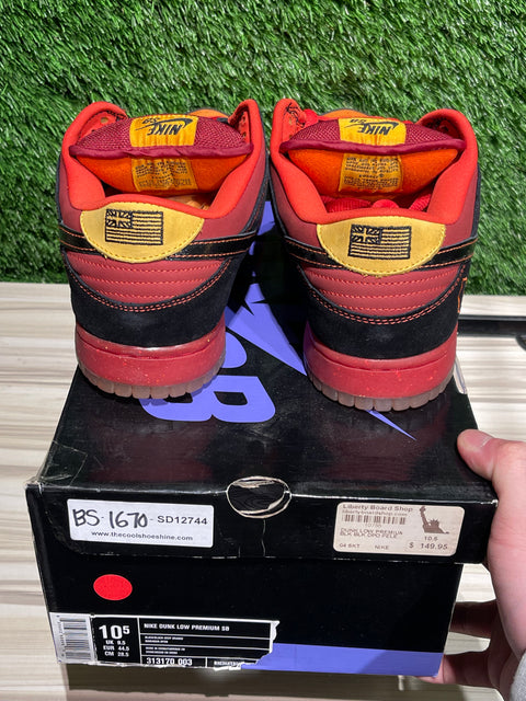 Nike SB Dunk Low Hawaii Sz 10.5