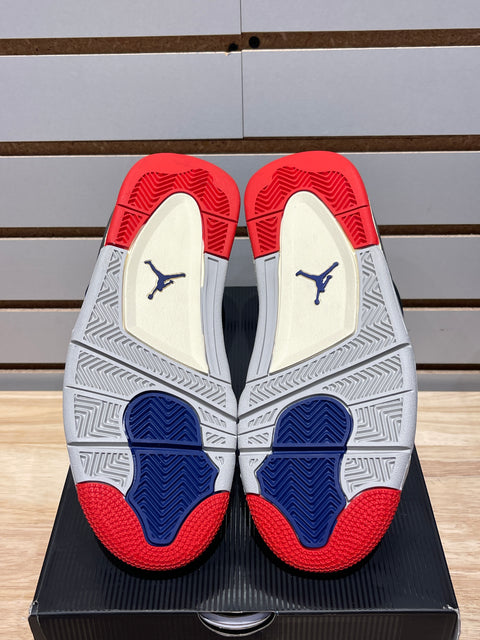 Jordan 4 Retro Rare Air (GS) Sz 5.5Y