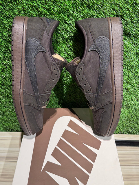 Jordan 1 Retro Low OG SP Travis Scott Velvet Brown Sz 9.5