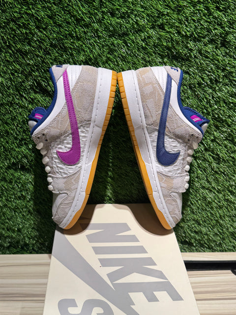 Nike SB Dunk Low Rayssa Leal Sz 7.5M