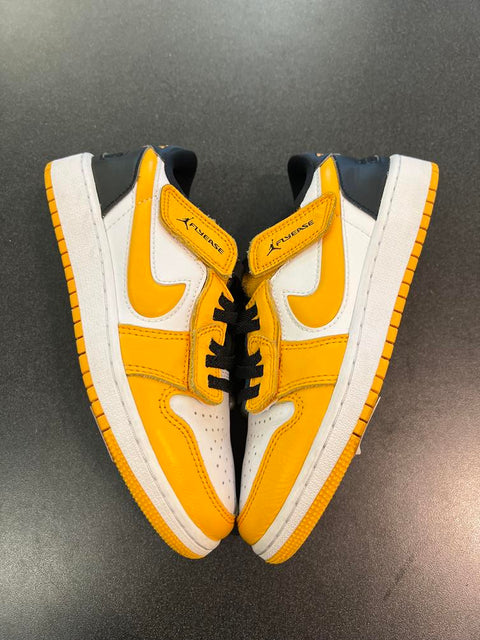 Jordan 1 Low FlyEase Taxi White (GS) Sz 5.5Y