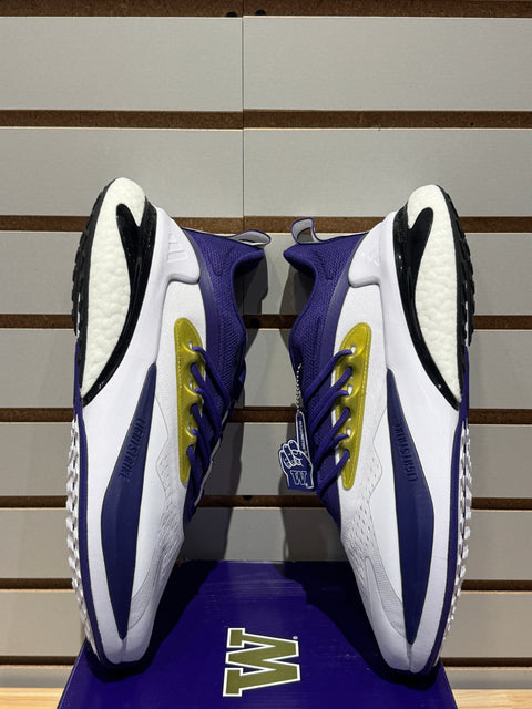 adidas Washington Huskies Alphaboost V2 Sz 10.5