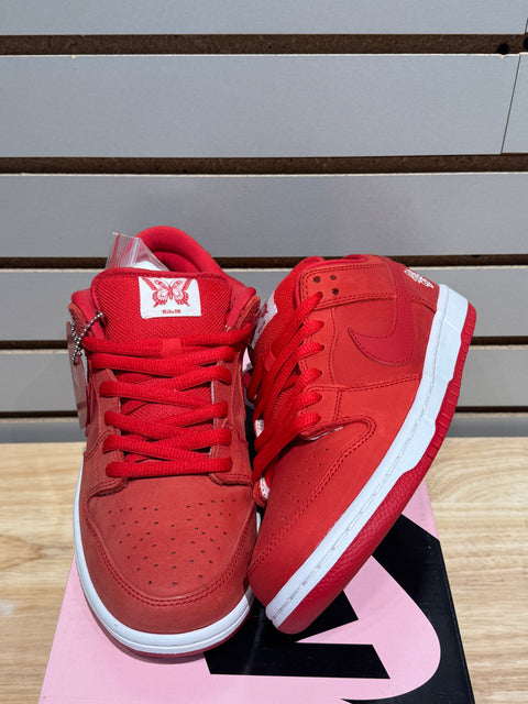 Nike SB Dunk Low Verdy Girls Don't Cry Bundle Sz 8