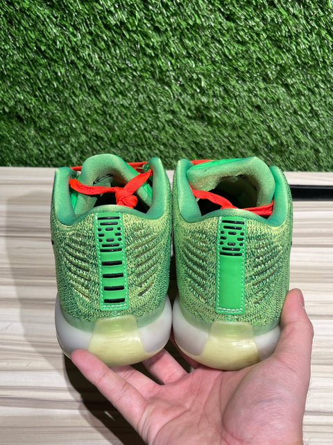 Nike Kobe 10 Elite Low NikeiD "Grinch" Sz 10.5