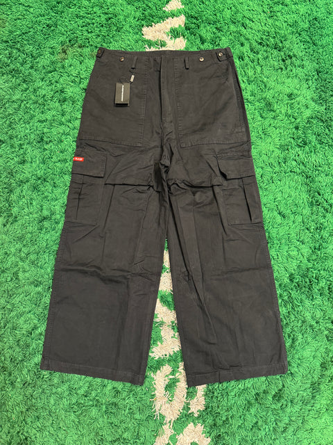 GV Gallery Raspberry Hills Black Cargo Pants Sz L