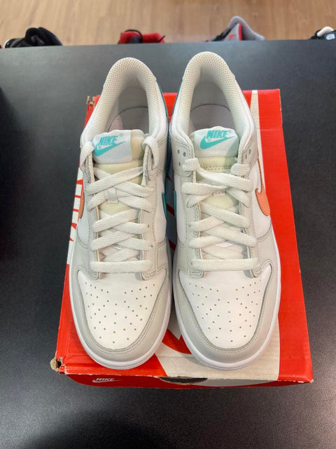 Nike Dunk Low Tropical Twist (GS) Sz 6Y