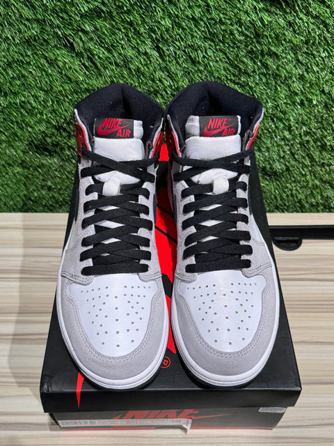 Jordan 1 Retro High Light Smoke Grey Sz 8.5M