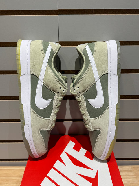Nike Dunk Low Oil Green