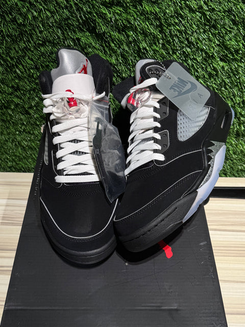 Jordan 5 Retro OG Black Metallic Reimagined Sz 8