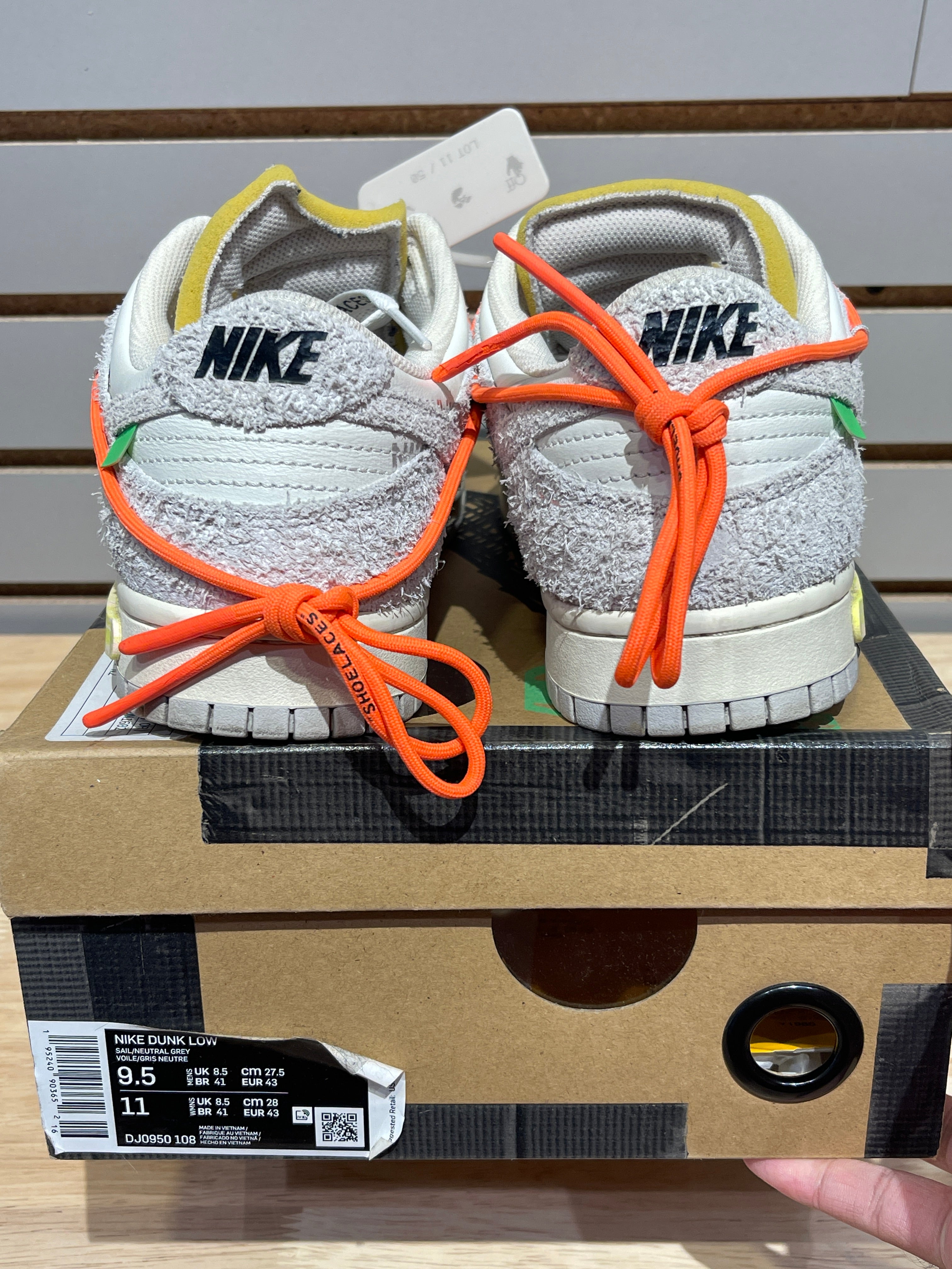 Nike Dunk Low Off-White Lot 11 Sz 9.5 – Sneak City