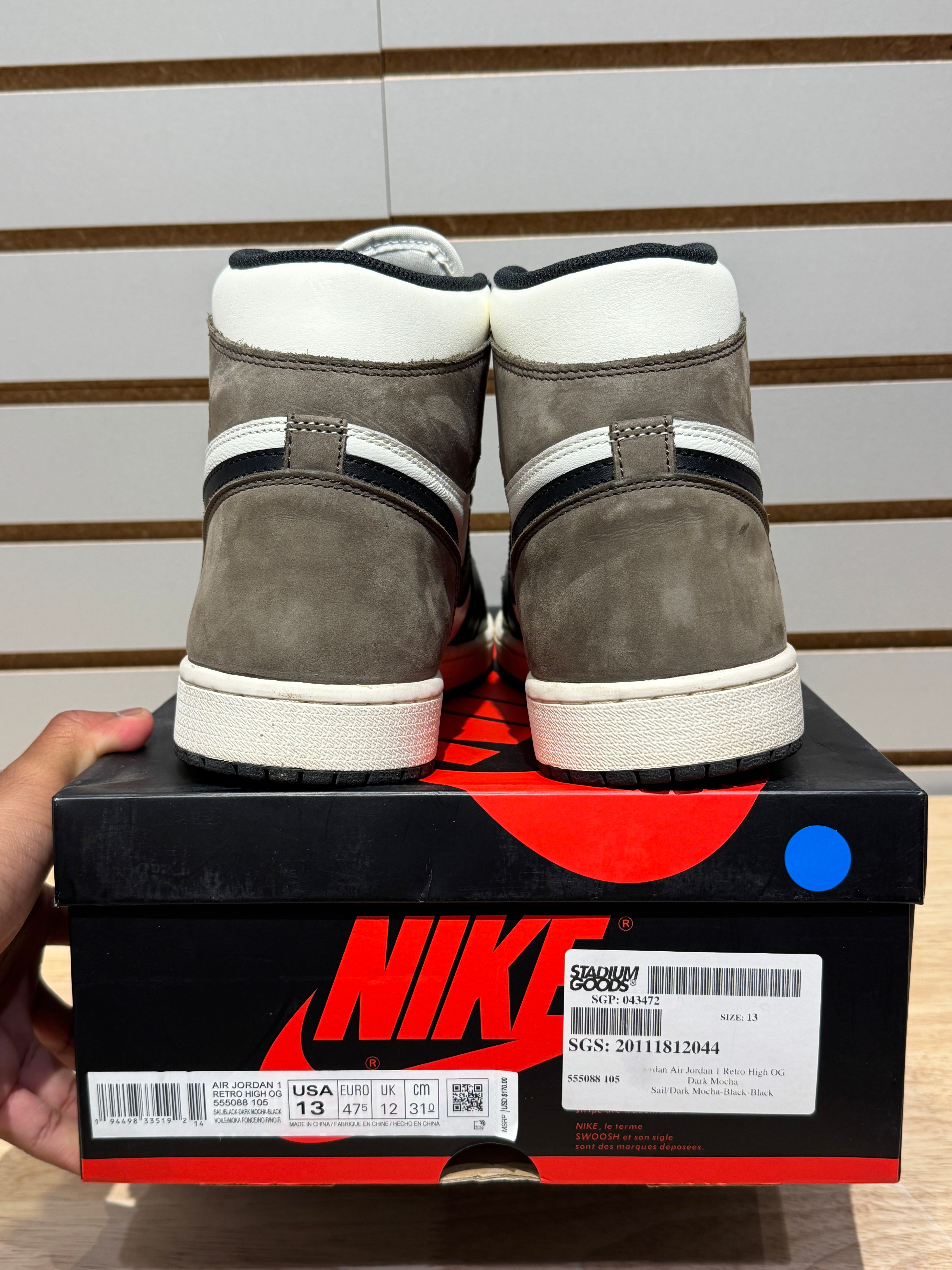 Jordan 1 Retro High Dark Mocha Sz 13M – Sneak City