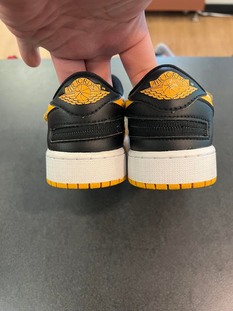 Jordan 1 Low FlyEase Taxi White (GS) Sz 5.5Y