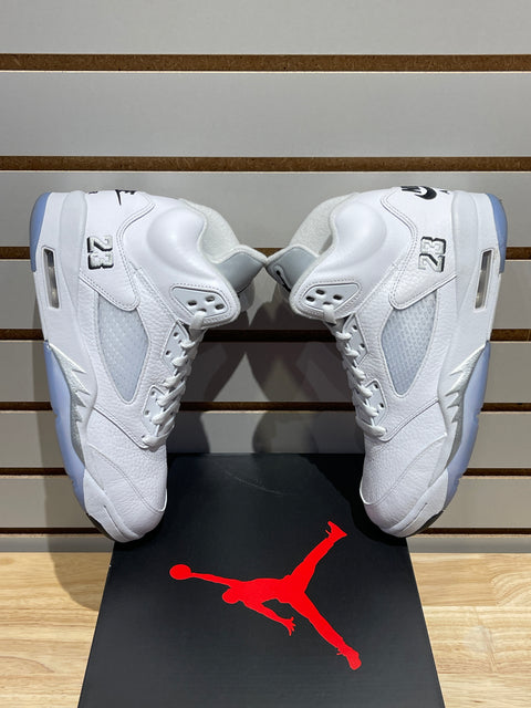 Jordan 5 Retro White Metallic (2026) Sz 8.5