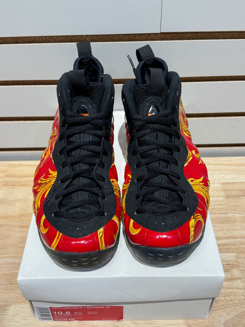 Nike Air Foamposite One Supreme Red Sz 10.5