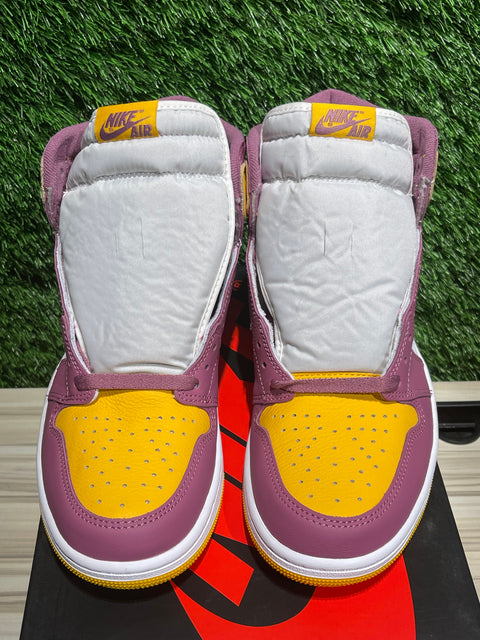 Jordan 1 Retro High OG Brotherhood Sz 9.5