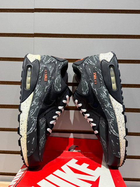 Nike Air Max 90 atmos Black Tiger Camo Sz 13