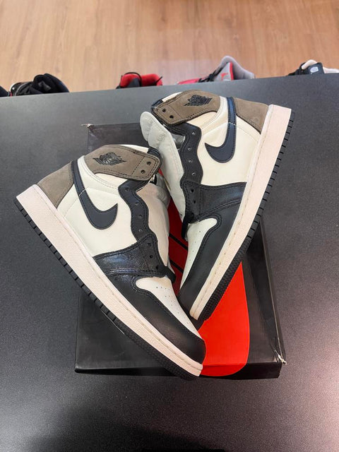 Jordan 1 Retro High Dark Mocha (GS) Sz 6Y