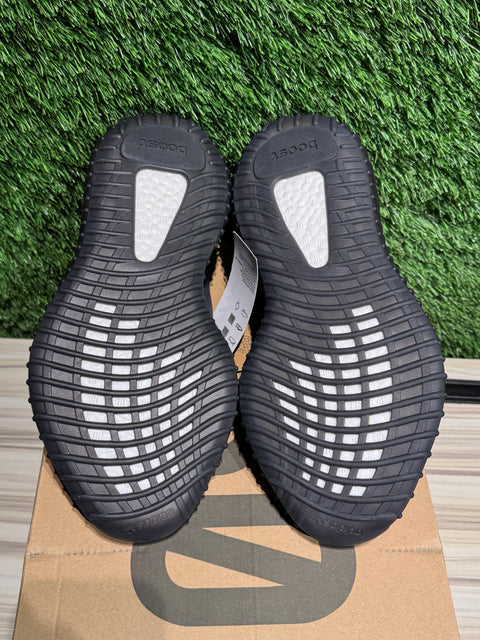 adidas Yeezy Boost 350 V2 Onyx Sz 6.5M