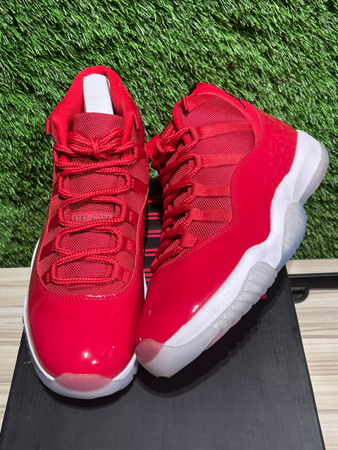 Jordan 11 Retro Win Like 96 Sz 9.5
