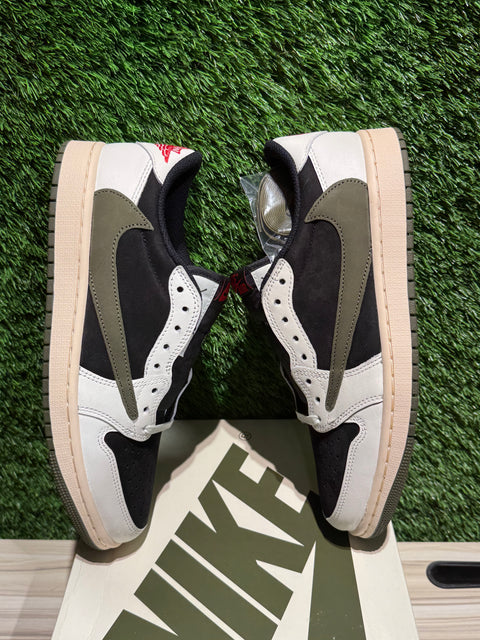 Jordan 1 Retro Low OG SP Travis Scott Olive (Women's) Sz 10W/8.5M