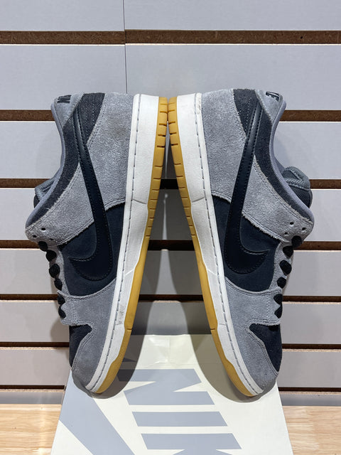 Nike SB Dunk Low Dark Smoke Grey Sz 13