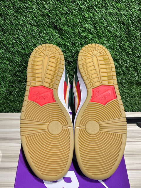 Nike SB Dunk Low Pro PRM Seattle Supersonics Sz 11.5M...