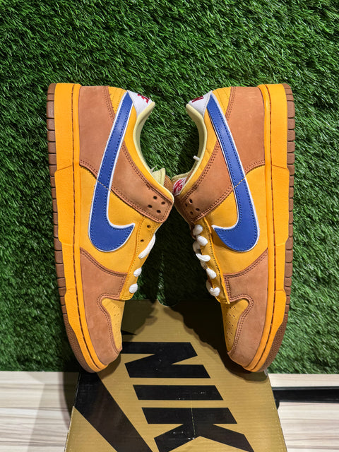 Nike SB Dunk Low Newcastle Brown Ale Sz 11