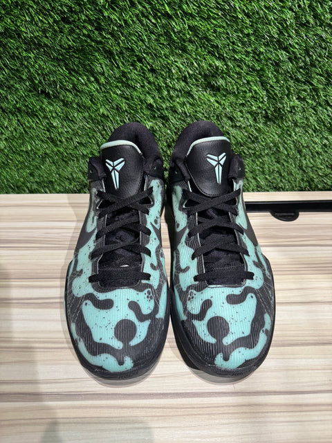 Nike Kobe 7 Poison Dart Frog (Mint) Sz 12