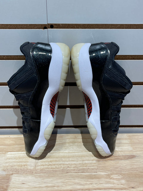 Jordan 11 Retro Low 72-10 Sz 11