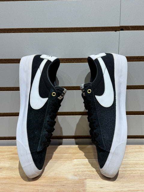Nike SB Zoom Blazer Low Pro GT Black White Sz 9.5M