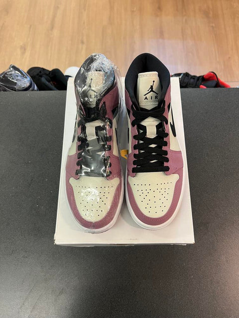 Jordan 1 Mid SE Light Mulberry (Women's) Sz 4Y