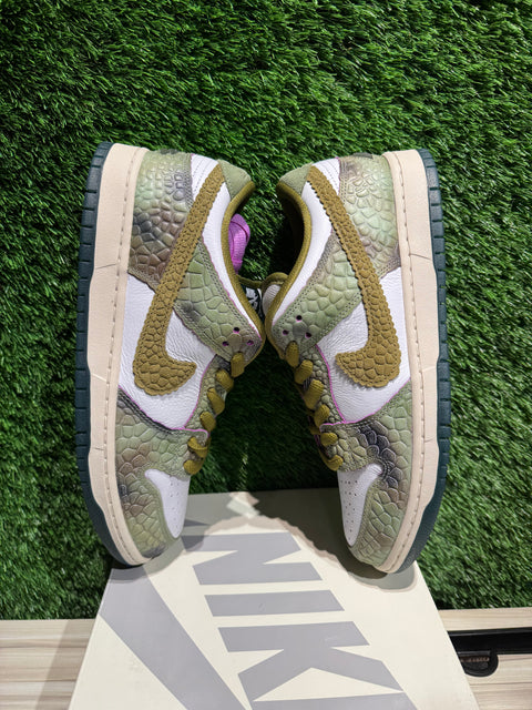 Nike SB Dunk Low Alexis Sablone Chameleon Sz 10.5M