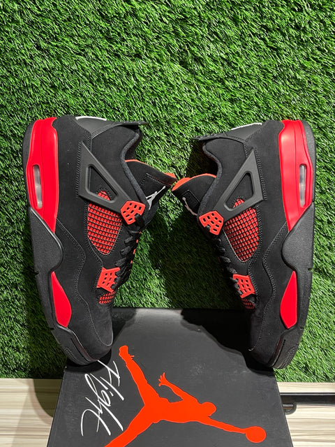 Jordan 4 Retro Red Thunder Sz 13
