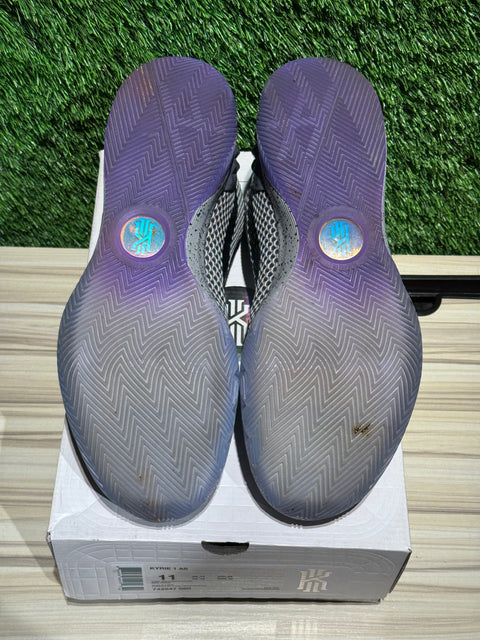 Nike Kyrie 1 All-Star Sample Sz 11M.