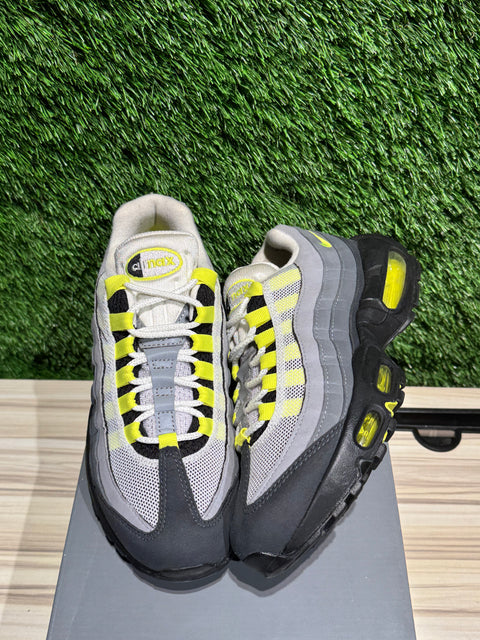 Nike Air Max 95 OG Neon (2020) Sz. 5.5M/7W
