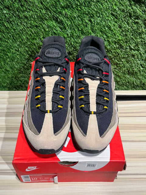 Nike Air Max 95 Off Noir Limestone Sz 10M
