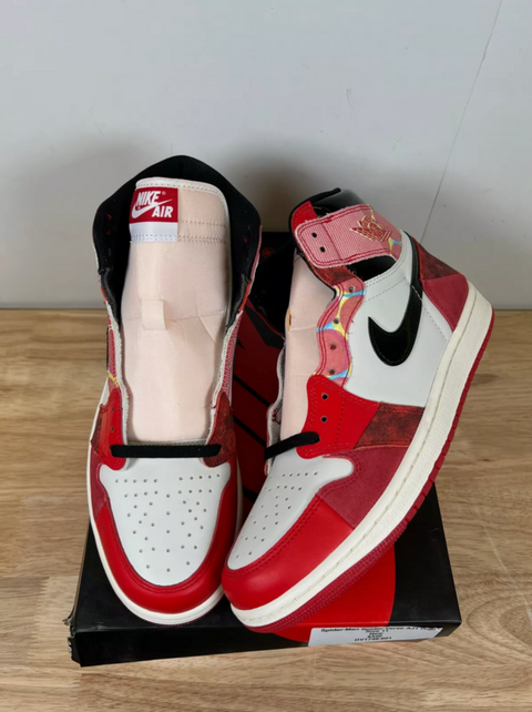 Air jordan 1 og spiderman online