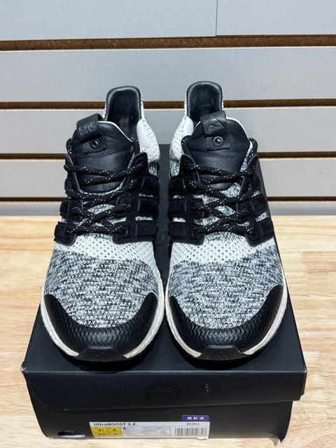 adidas Ultra Boost 1.0 SNS X Social Status Sz 9.5