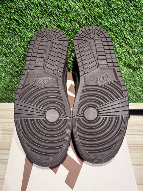 Jordan 1 Retro Low OG SP Travis Scott Velvet Brown Sz 10.5M