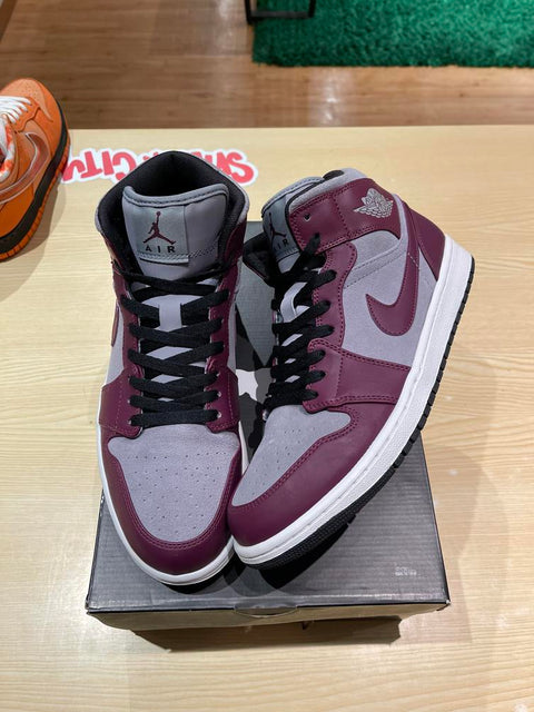 Jordan 1 Phat Bordeaux Sz 10.5