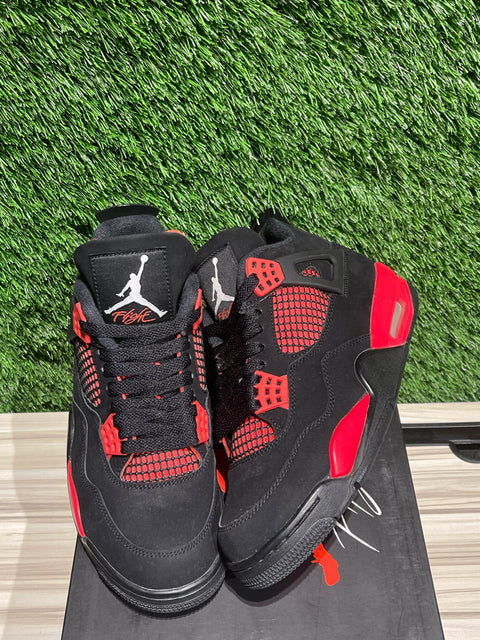 Jordan 4 Retro Red Thunder Sz 7M