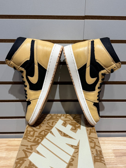 Jordan 1 Retro High OG Heirloom Sz 10
