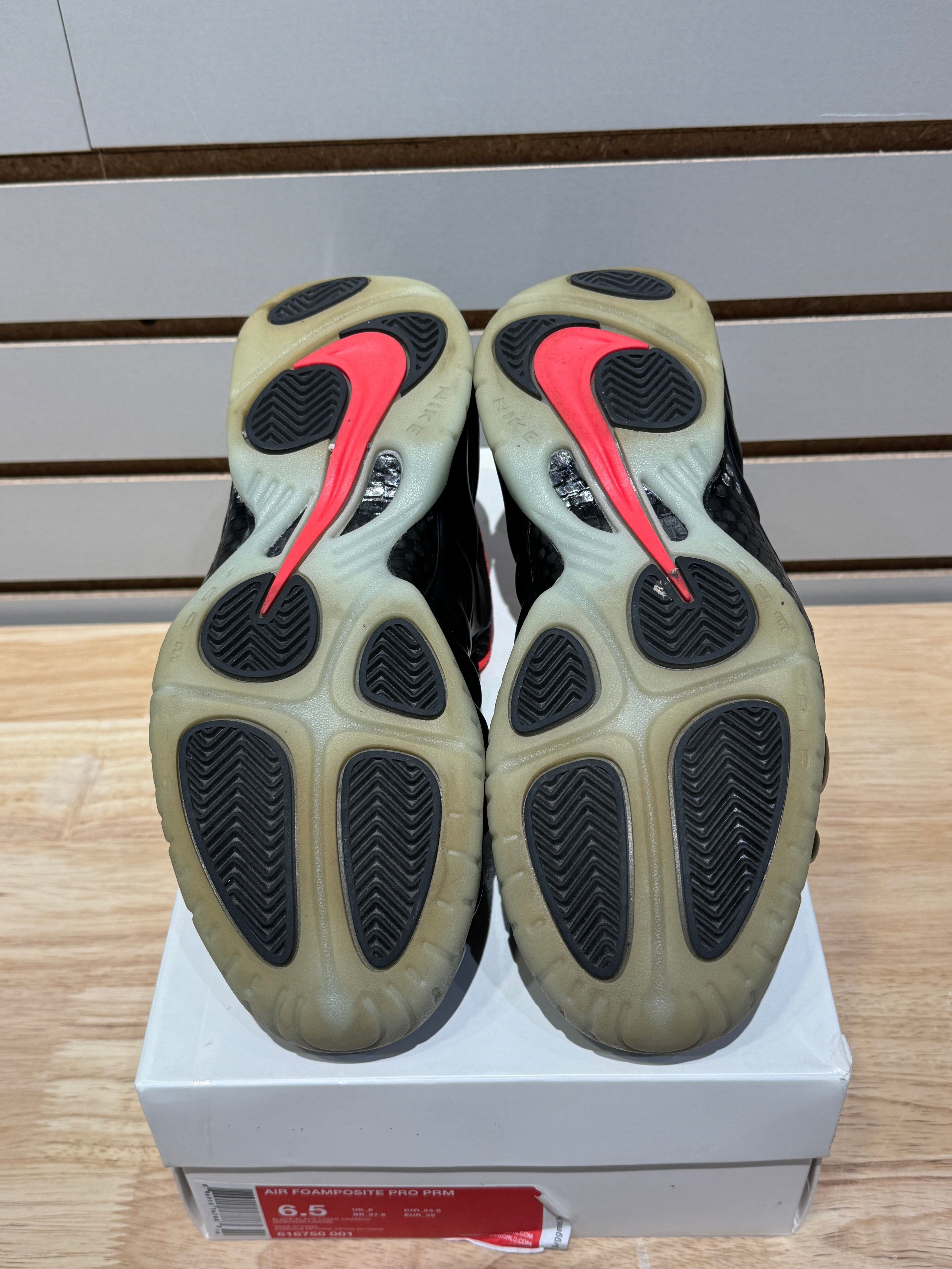 Nike Air Foamposite Pro Yeezy (GS) Sz 6.5 – Sneak City