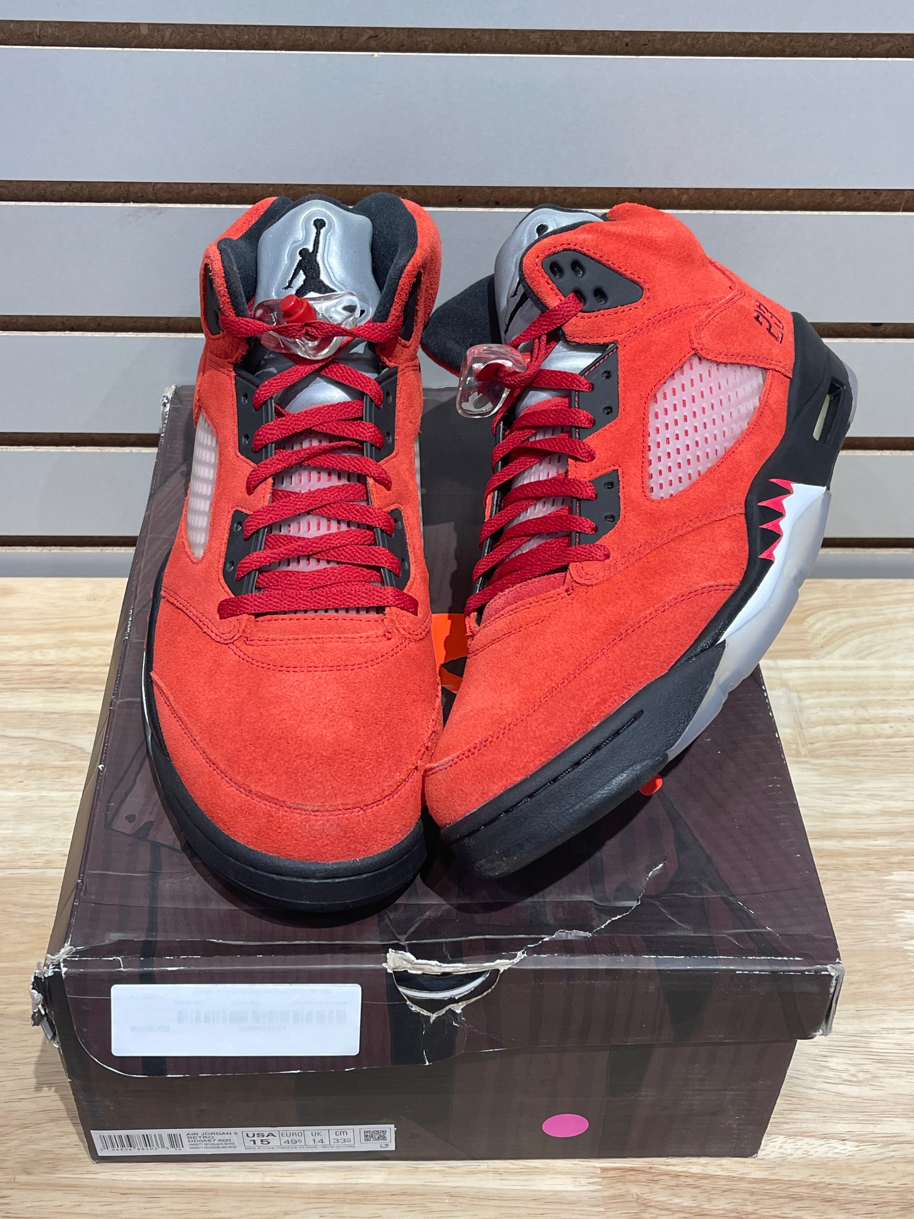 Jordan 5 Retro Raging Bull Red (2021) Sz 15M – Sneak City