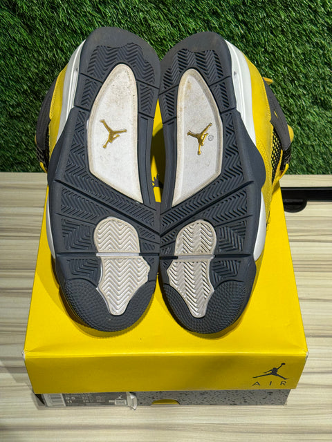 Jordan 4 Retro Lightning (2021) Sz 9.5M,.,