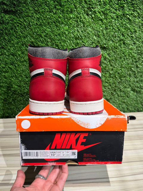 Jordan 1 Retro High OG Chicago Lost and Found Sz 10.5