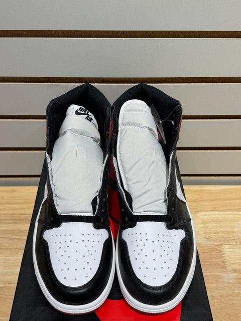 Jordan 1 Retro Black Toe (2016) Sz 11